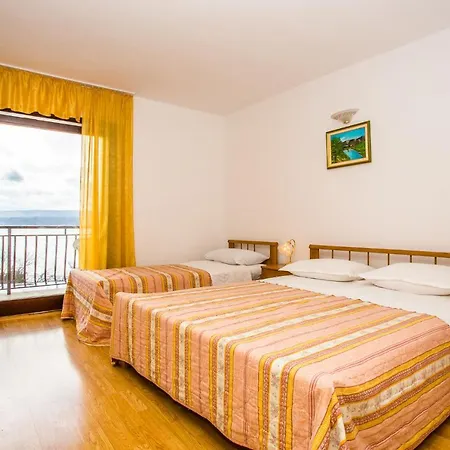 Apartmani Pava Omis Exterior photo