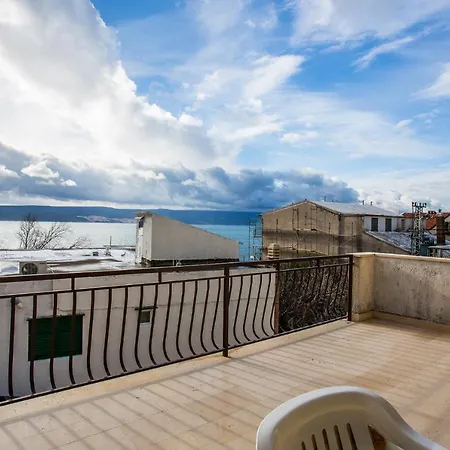 Apartmani Pava Omis Exterior photo