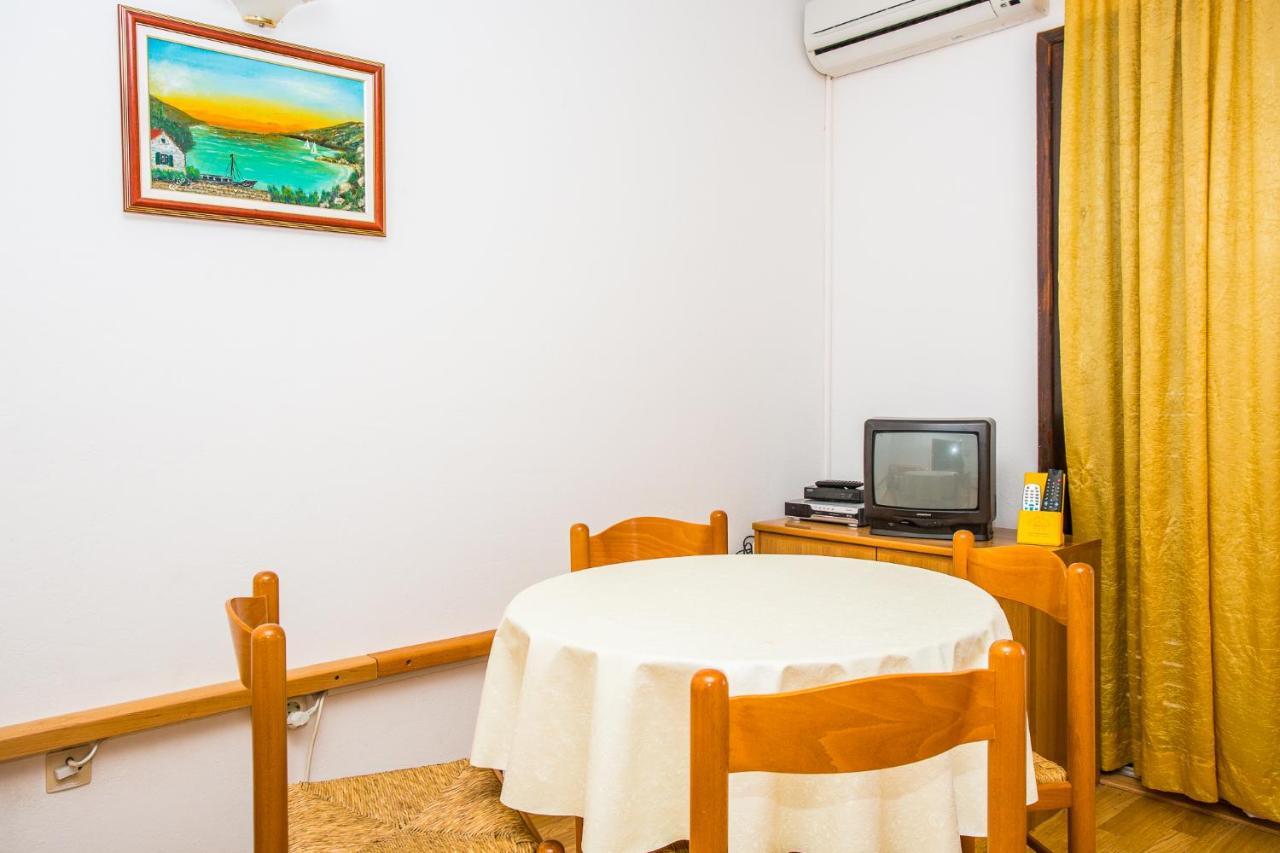 Pava Omiš