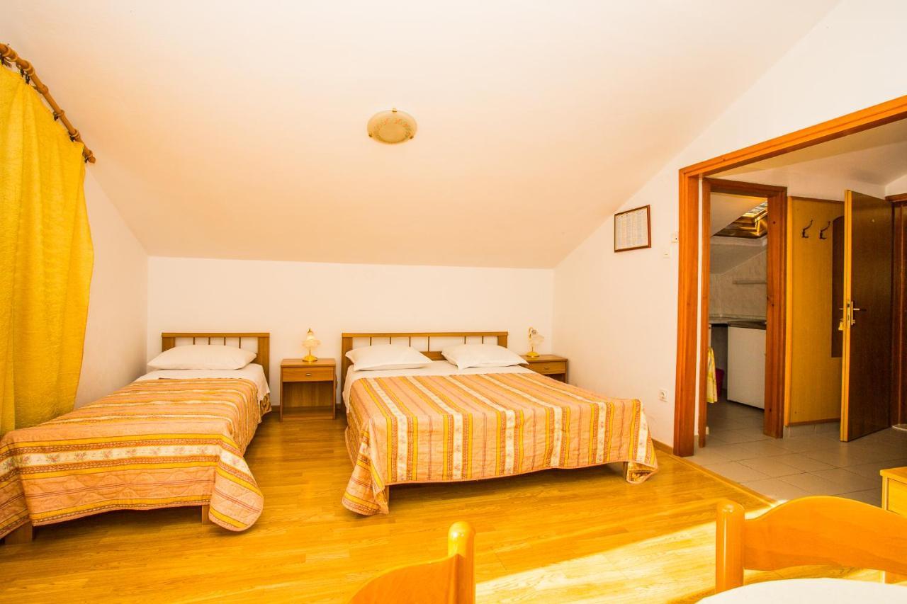 Pava Apartment