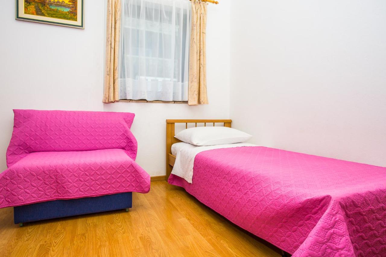 Pava Omiš